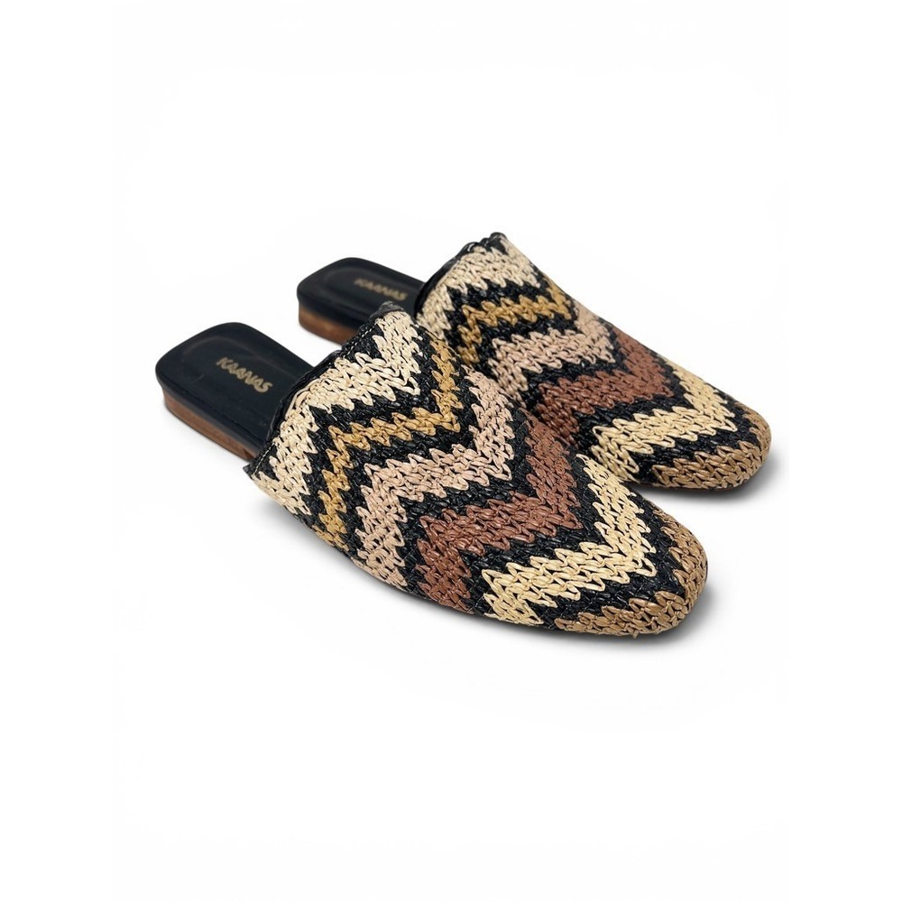 KAANAS Providencia Chevron Mule‎ Flats Women's Size 8 Multi Resortwear